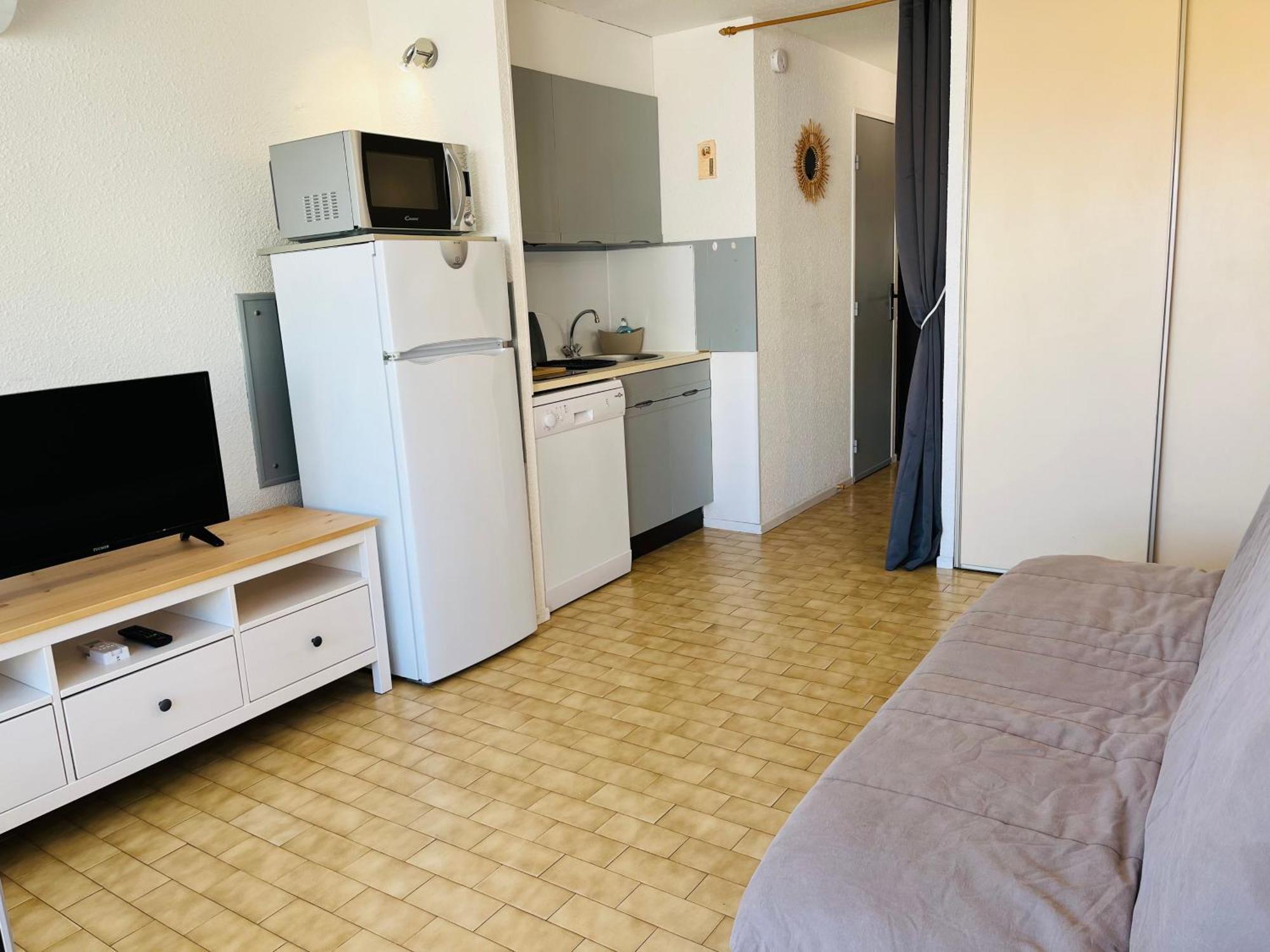 Studio Cabine 4 Couchages Avec Piscine Lb Le Grau-du-Roi Eksteriør billede